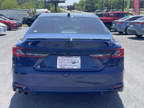 Used 2025 Toyota Camry XSE image 3