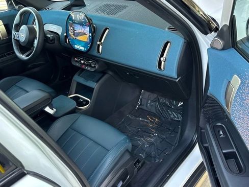 Used 2025 MINI Cooper Countryman S w/ Comfort Package Max image 31