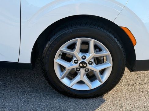 Used 2021 Kia Soul S FWD image 9