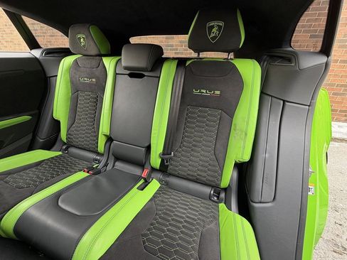 Used 2022 Lamborghini Urus image 20