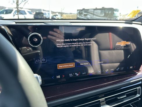 New 2026 Chevrolet Traverse RS image 28