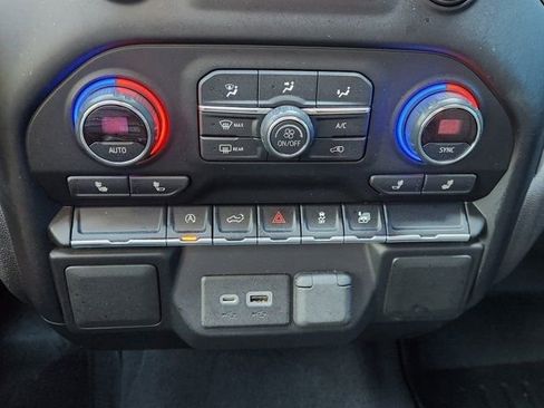 Used 2021 Chevrolet Silverado 1500 LT image 23
