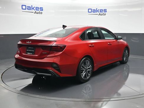 Certified 2024 Kia Forte GT-Line image 8