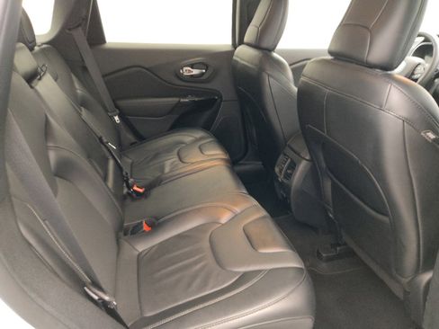 Used 2023 Jeep Cherokee Altitude Lux image 19