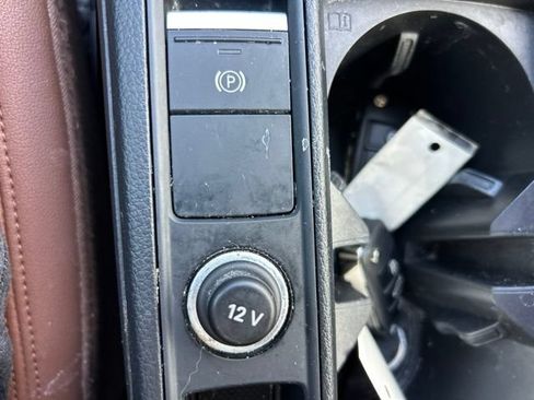 Used 2022 Audi Q3 2.0T Premium Plus w/ Premium Plus Package AWD/4WD image 22