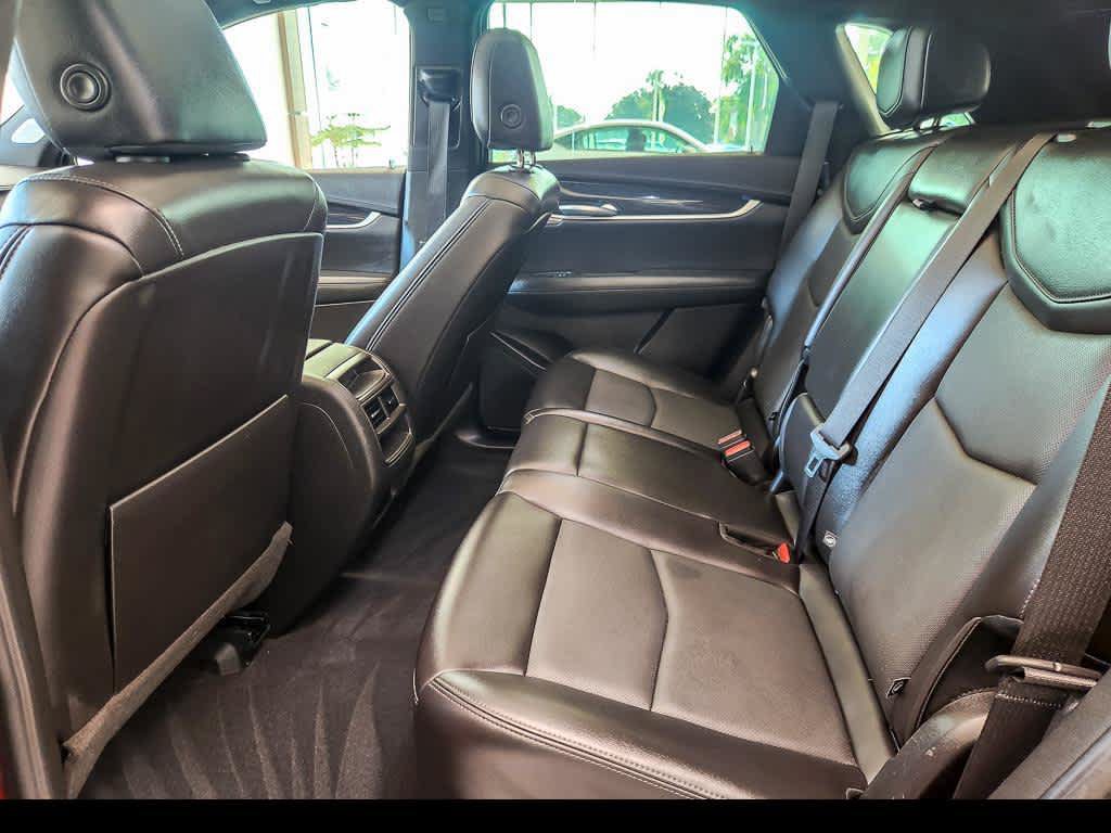 Certified 2023 Cadillac XT5 Premium Luxury AWD/4WD image 13