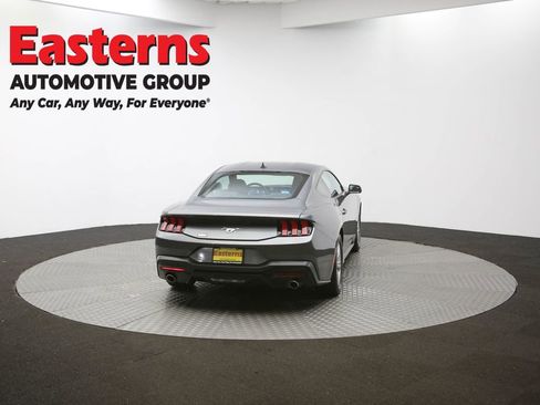 Used 2024 Ford Mustang Coupe image 35