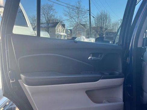 Used 2018 Honda Pilot EX-L image 12