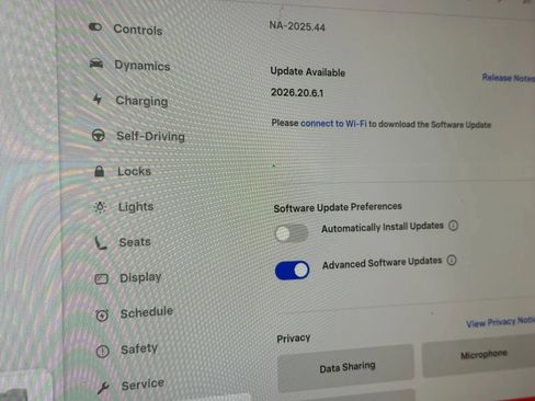Used 2018 Tesla Model 3 RWD image 17