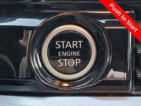 Used 2022 Nissan Pathfinder Platinum w/ Lighting Package (N92) image 24