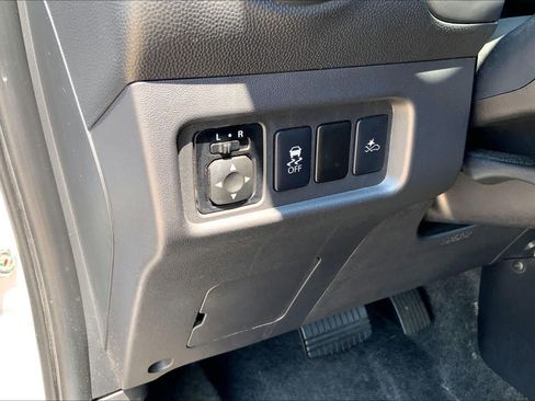 Used 2024 Mitsubishi Mirage ES FWD image 36
