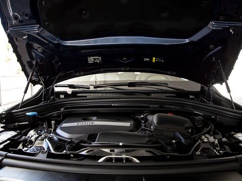 Certified 2025 BMW X1 xDrive28i w/ Technology Package image 32