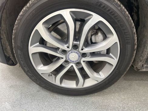 Used 2016 Mercedes-Benz C 300 4MATIC Sedan image 26