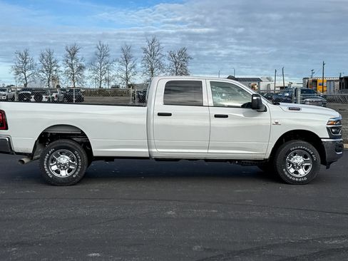 New 2026 RAM 2500 Tradesman image 2