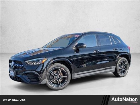 Certified 2025 Mercedes-Benz GLA 250 image 1