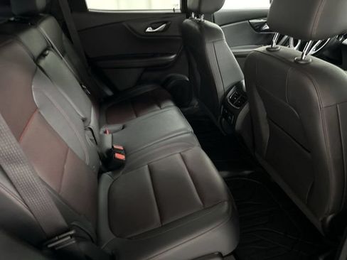Used 2024 Chevrolet Blazer RS w/ Enhanced Convenience Package FWD image 18