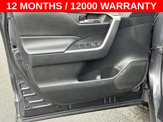 Used 2020 Toyota RAV4 XLE w/ Convenience Package AWD/4WD image 10