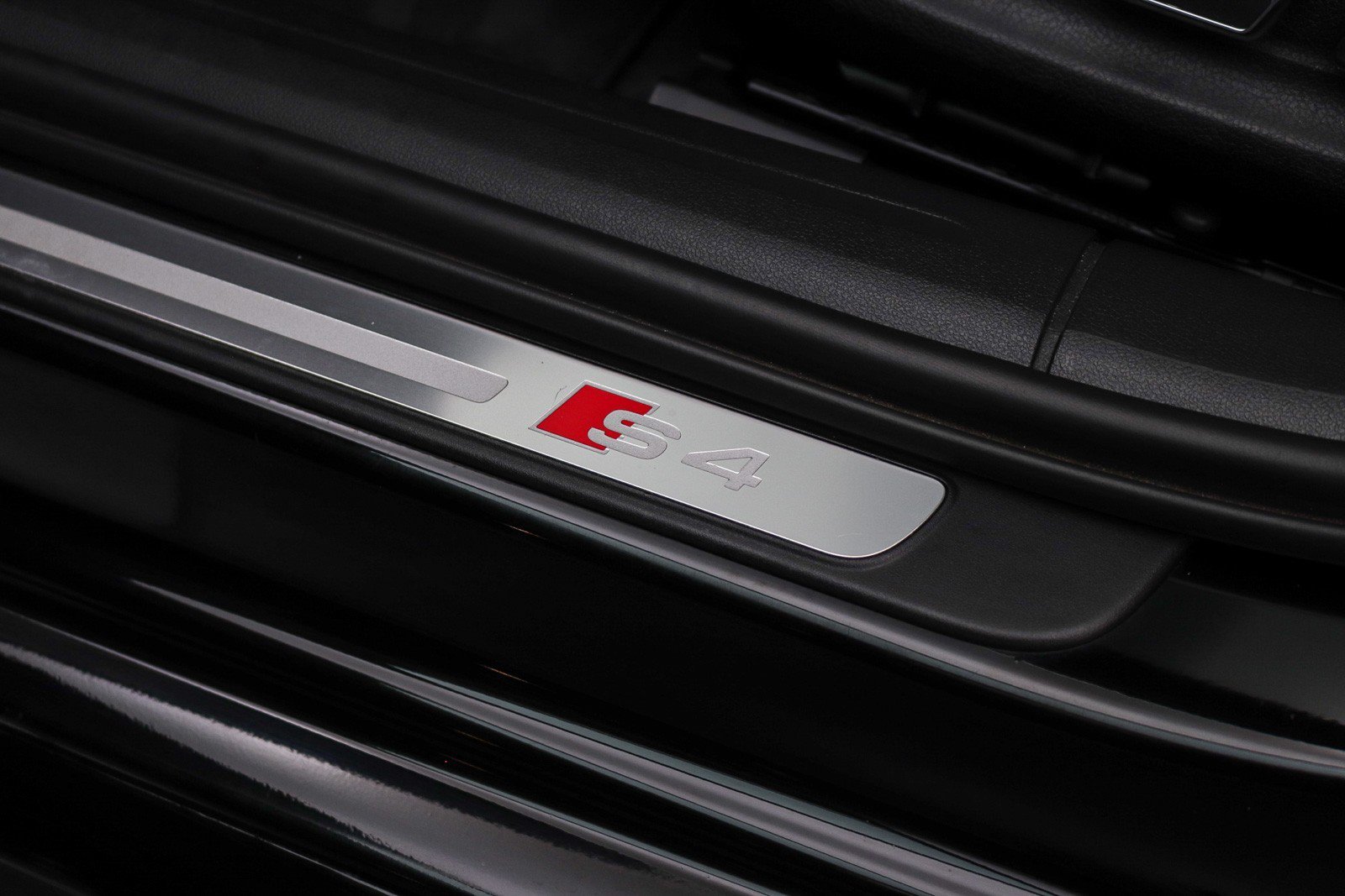 Used 2015 Audi S4 Premium Plus AWD/4WD image 28