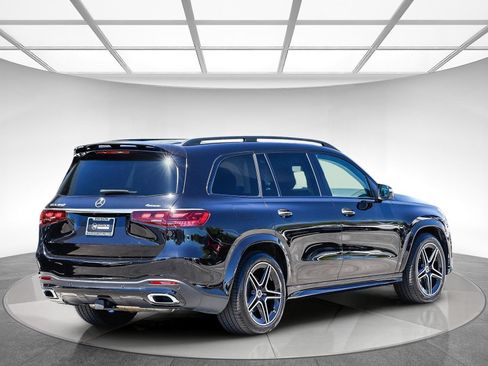 Certified 2024 Mercedes-Benz GLS 450 4MATIC image 5