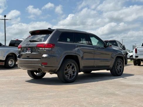 Used 2021 Jeep Grand Cherokee Limited w/ Quick Order Package 28K 80th AWD/4WD image 2