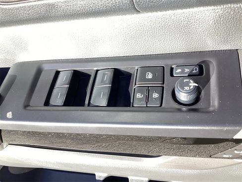 Used 2024 Toyota Tundra Limited image 18