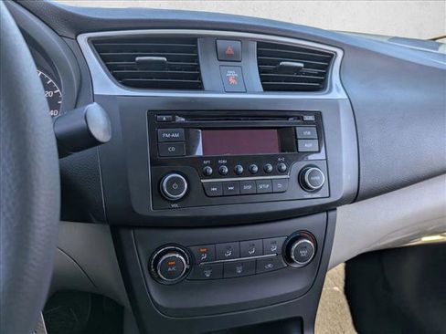 Used 2017 Nissan Sentra S image 12