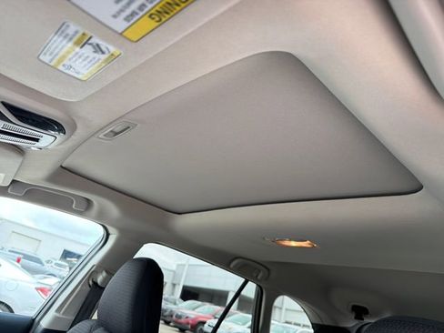 Used 2020 Subaru Outback Premium AWD/4WD image 16