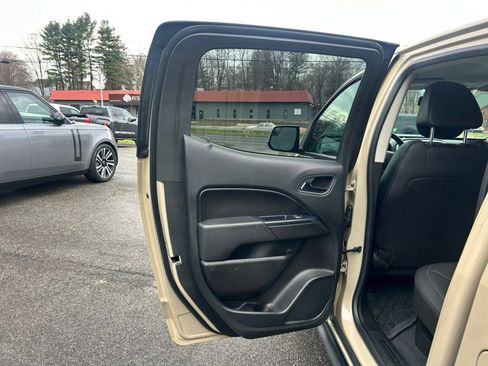 Used 2021 Chevrolet Colorado ZR2 image 19