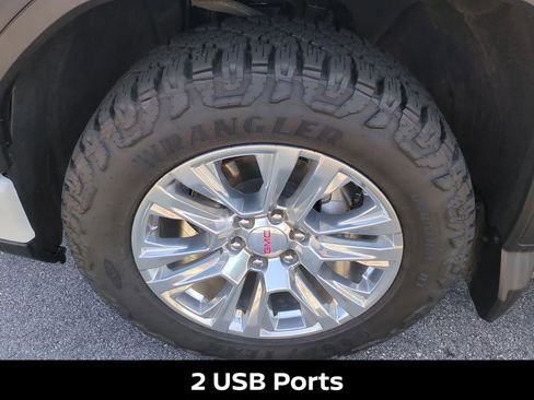 Used 2023 GMC Sierra 1500 Denali w/ Technology Package image 11