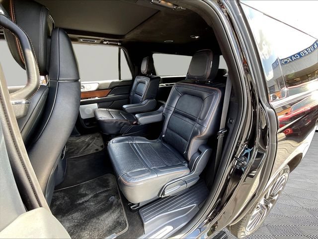 Used 2024 Lincoln Navigator L Black Label AWD/4WD image 22