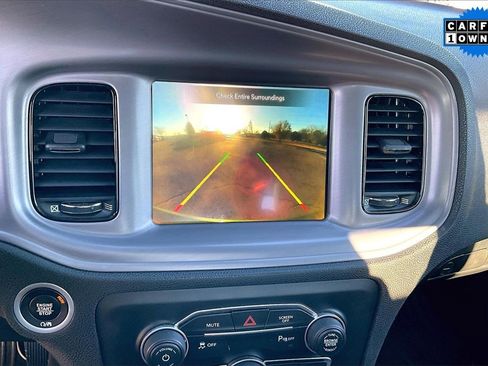 Used 2023 Dodge Charger SXT w/ Blacktop Package image 21