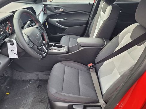 New 2026 Chevrolet Trax RS w/ Driver Confidence Package image 8
