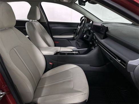 Used 2024 Hyundai Sonata SEL w/ Convenience Package image 29