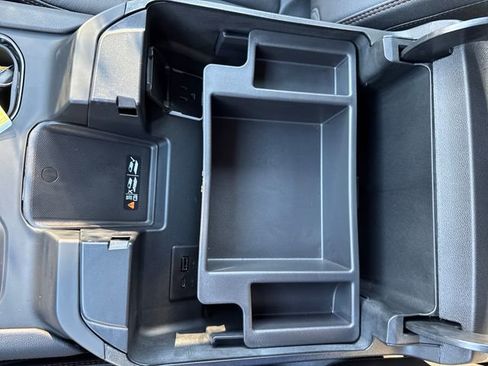 Certified 2023 GMC Sierra 1500 AT4 image 25