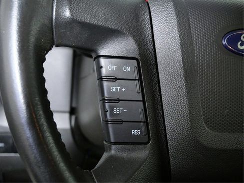 Used 2011 Ford Escape XLT w/ 202A Rapid Spec Order Code image 22