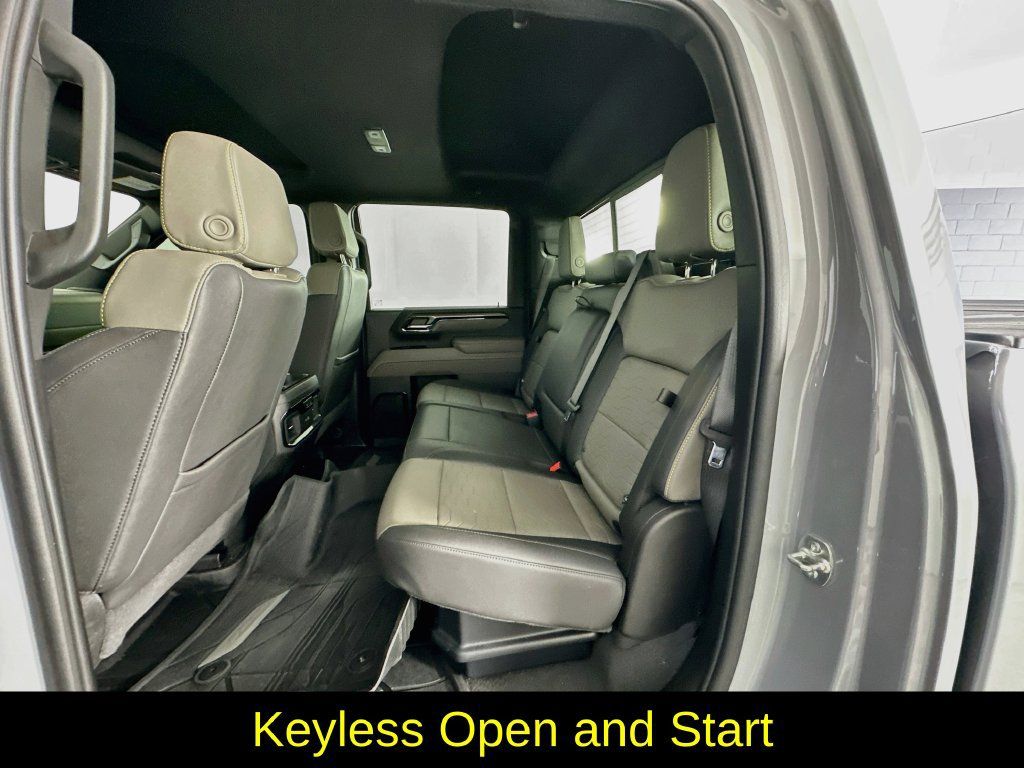 Used 2025 Chevrolet Silverado 2500 ZR2 AWD/4WD image 33