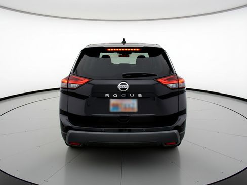 Used 2025 Nissan Rogue SV FWD image 7