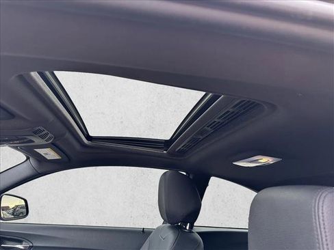 Used 2018 BMW 230i xDrive Coupe image 11