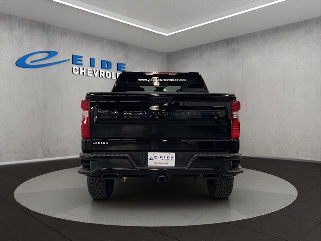 New 2026 Chevrolet Silverado 1500 Custom Trail Boss w/ Midnight Edition AWD/4WD image 7