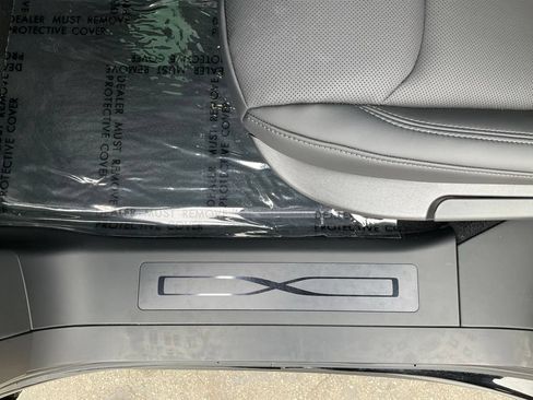 Used 2023 Tesla Model X AWD/4WD image 26
