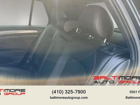 Used 2018 Volkswagen GTI SE w/ SE Leather Package FWD image 32