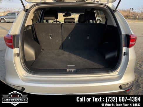Used 2020 Kia Sportage LX image 14