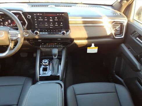 New 2026 GMC Canyon Elevation w/ Convenience Package image 18