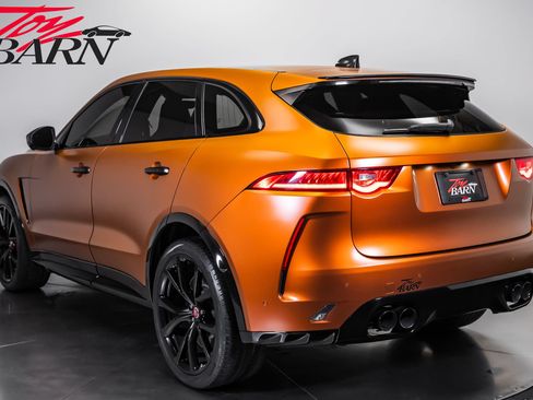 Used 2020 Jaguar F-PACE SVR AWD/4WD image 3