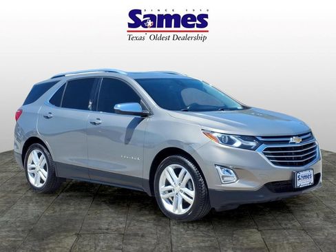 Used 2018 Chevrolet Equinox Premier FWD image 1