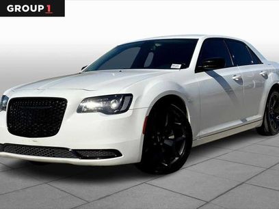 Certified 2021 Chrysler 300 Touring w/ Sport Appearance Package
