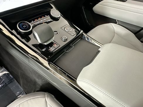 Certified 2023 Land Rover Range Rover Sport SE AWD/4WD image 14