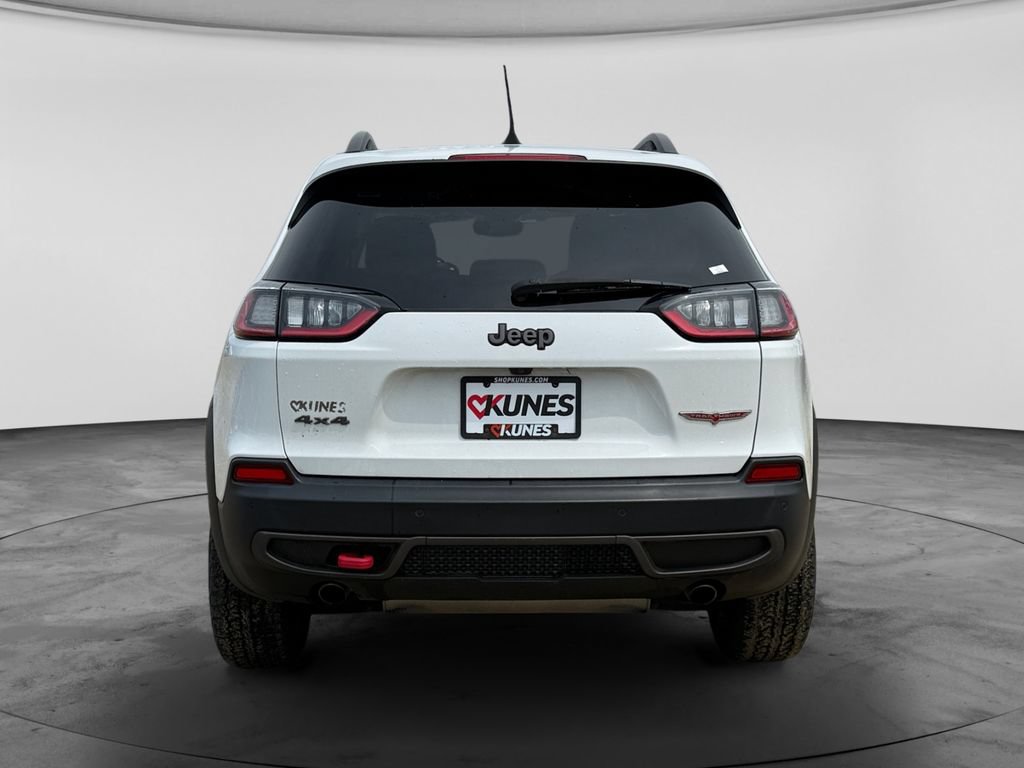 Used 2019 Jeep Cherokee Trailhawk AWD/4WD image 9