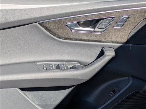 New 2026 Audi Q8 Premium image 17