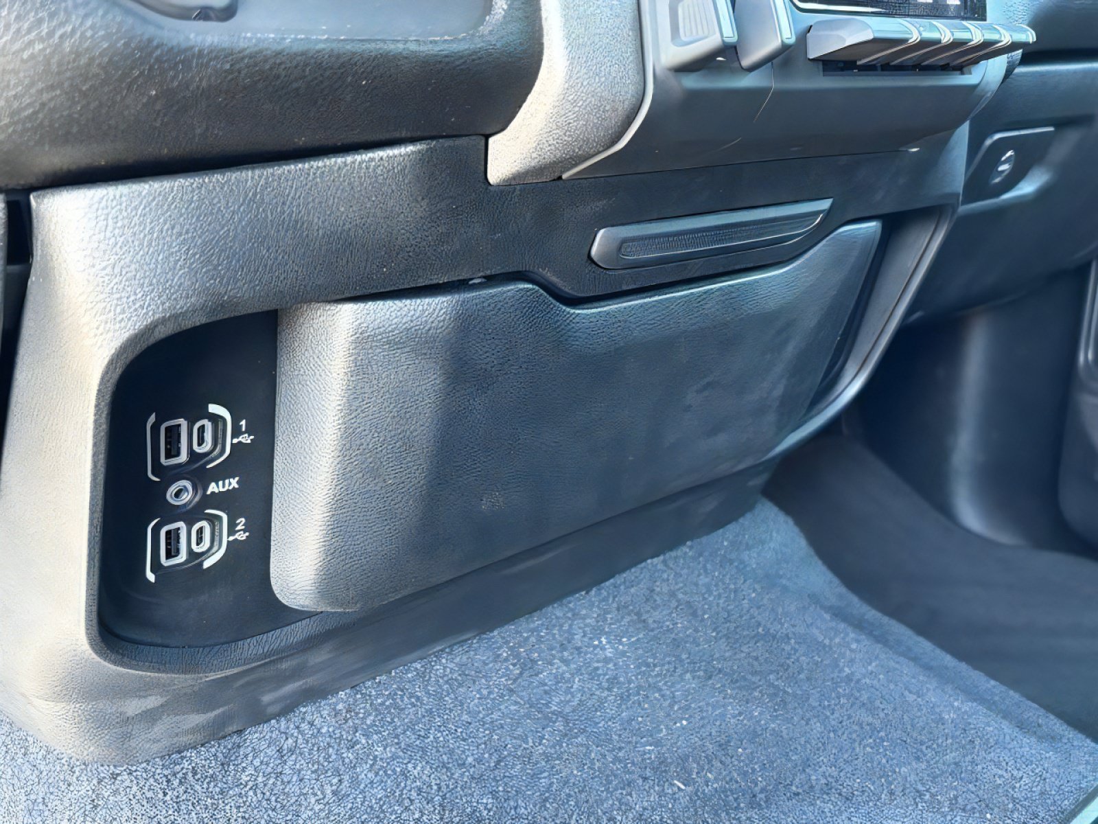 Used 2026 RAM 1500 Express RWD image 15